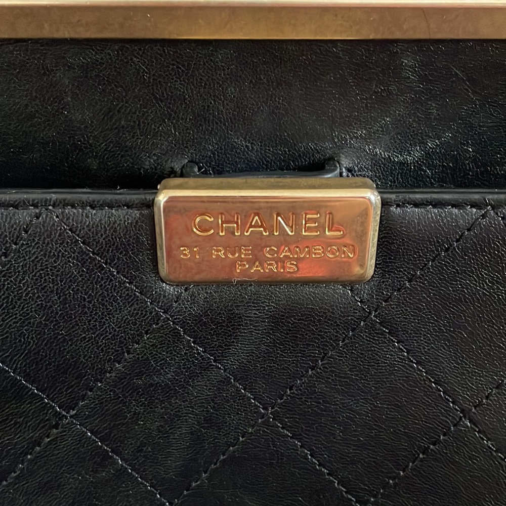 Chanel small coco luxe flap bag black - Picture 3 of 16